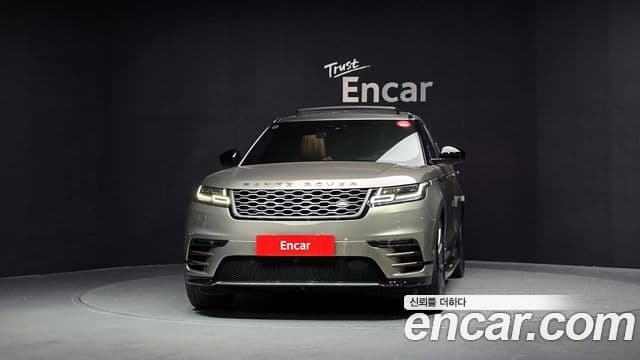Range Rover Velar 3.0 D300 R-Dynamic HSE