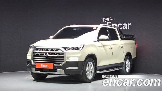 Rexton Sports Khan Motorină 2.2 4WD