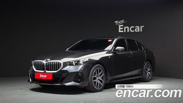 Seria 5 520i M Sport