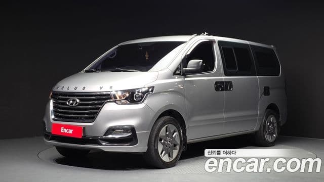 Grand Starex Camper