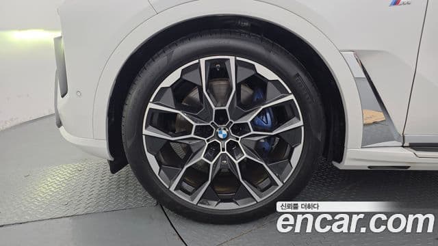 X7 xDrive 40i M Sport 7 locuri