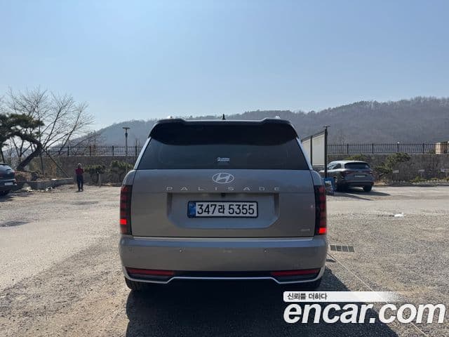 (LX3) Benzină 2.5T 4WD 9 locuri