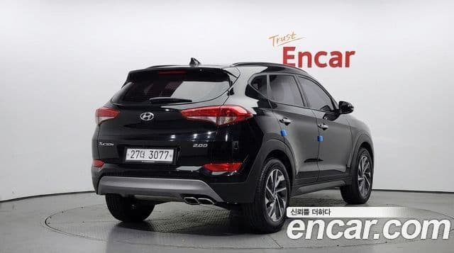 Tucson Motorină 2.0 2WD