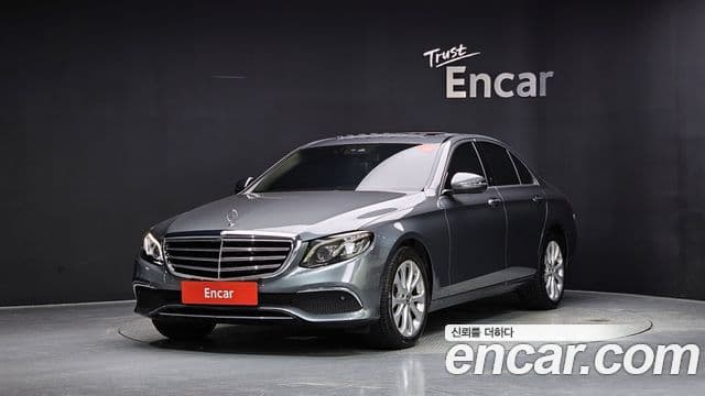 Clasa E E220d Exclusive