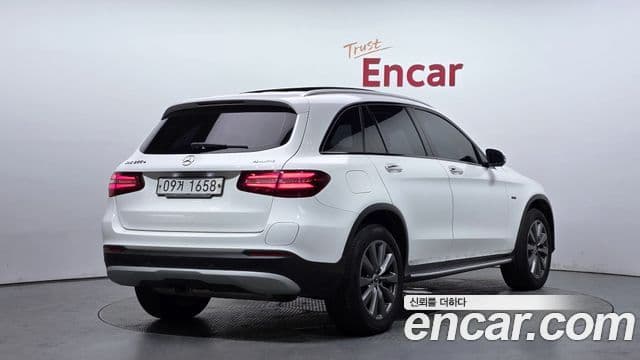 Clasa GLC GLC350e 4MATIC Premium