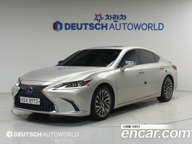 ES300h 7 Luxury Plus