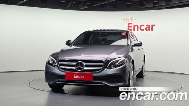 Clasa E E220d 4MATIC Avantgarde