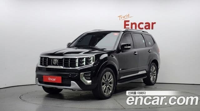 Mohave The Master Motorină 3.0 4WD 6 locuri