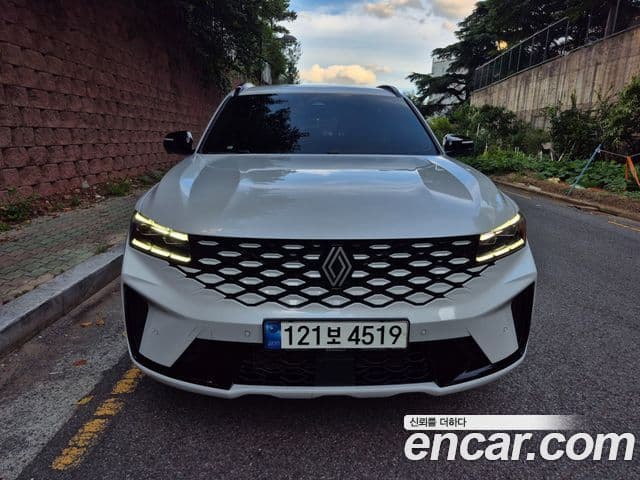 1.5 E-TECH Iconic 2WD