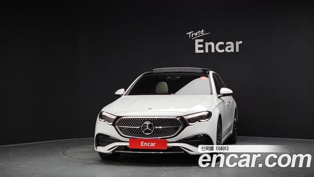 Clasa E E300 4MATIC AMG Line
