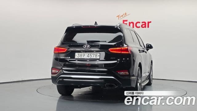 Santa Fe Benzină 2.0T 2WD
