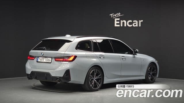 Seria 3 320i Touring M Sport