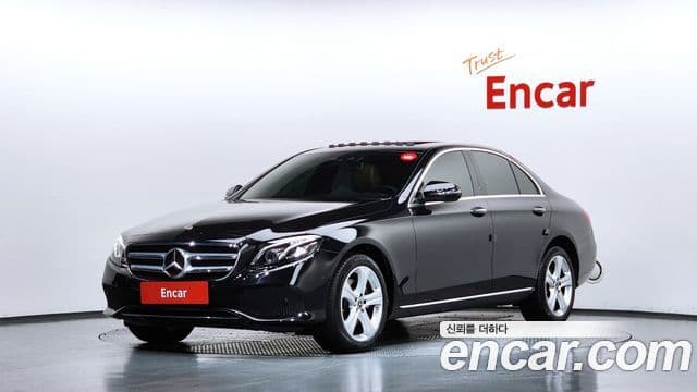 Clasa E E220d 4MATIC Avantgarde