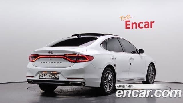 Grandeur 2.2 Motorină Premium