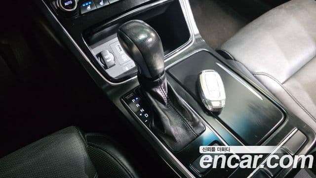 Grandeur 3.0 LPi Modern (Rent-a-car)