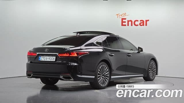 LS500 5 3.5 Luxury AWD