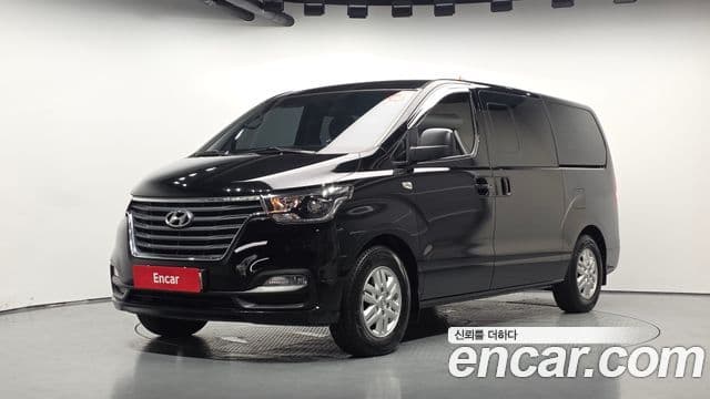 Grand Starex Van 5 locuri