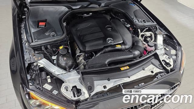 Clasa E E350 4MATIC Avantgarde