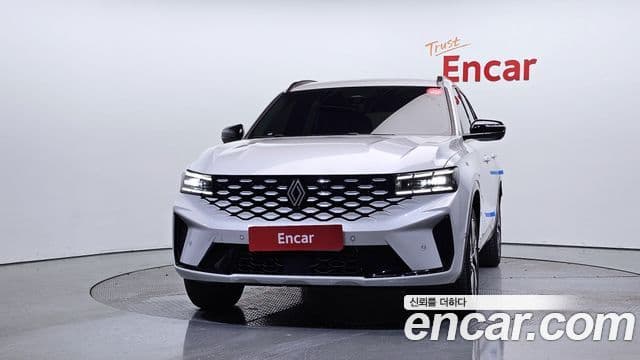 1.5 E-TECH Iconic 2WD