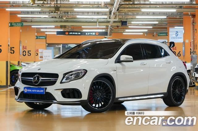 GLA- GLA45 AMG 4MATIC