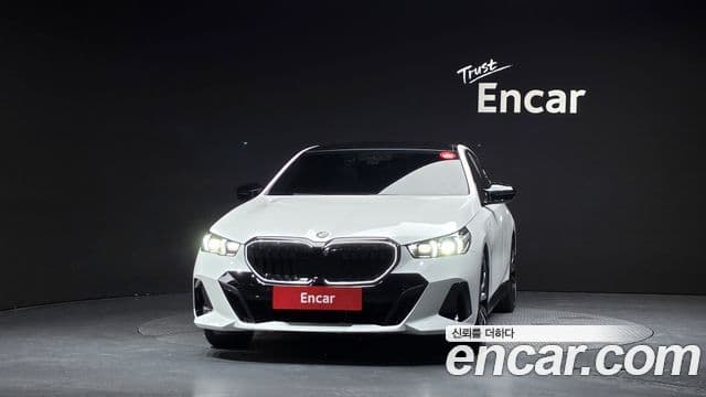 Seria 5 530i xDrive M Sport