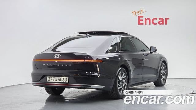 Grandeur 2.5 Benzină 2WD