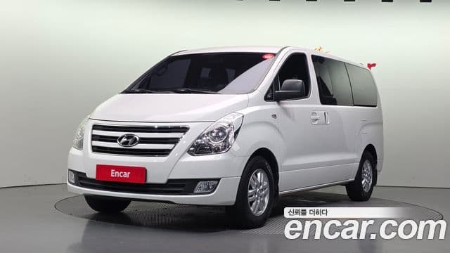 Grand Starex 5 locuri Van