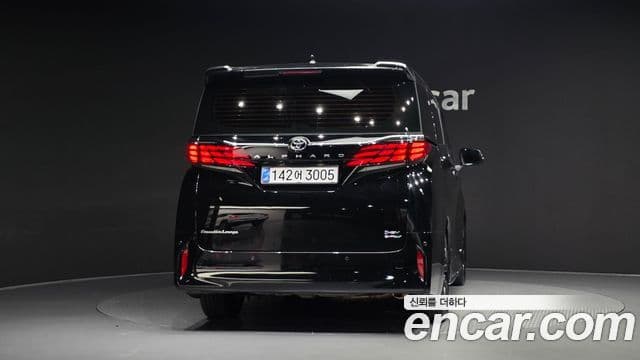 4 2.5 HEV Executive AWD
