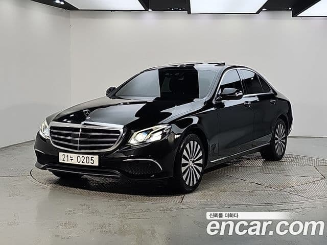 Clasa E E220d Exclusive