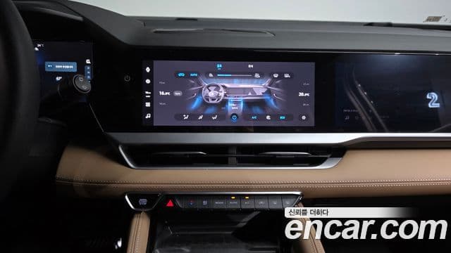 1.5 E-TECH Iconic 2WD