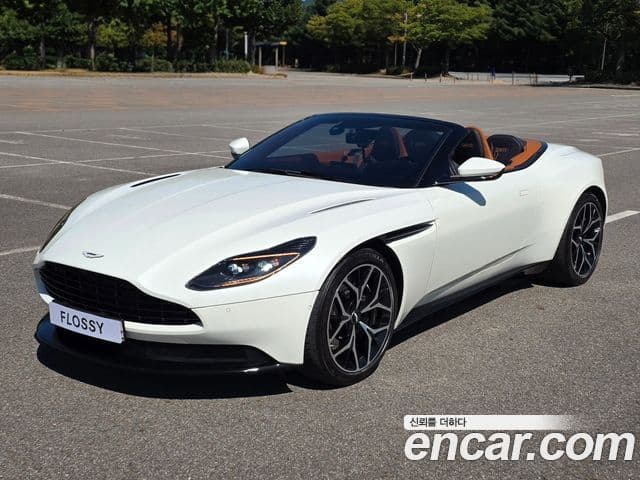 DB11 4.0 V8