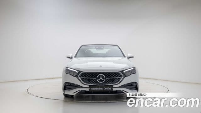 Clasa E E200 AMG Line