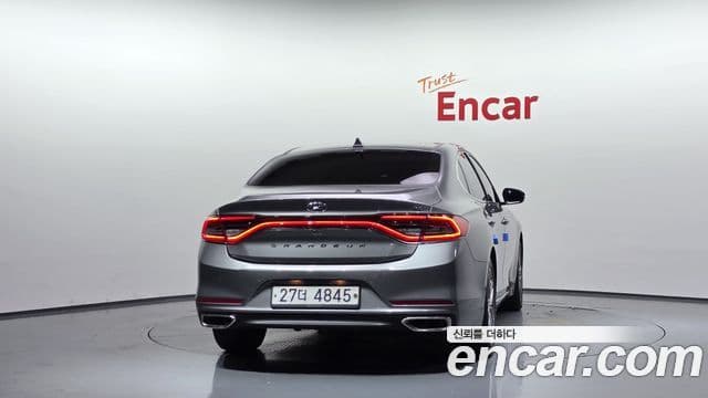 Grandeur 3.0 LPi Modern (Rent-a-car)