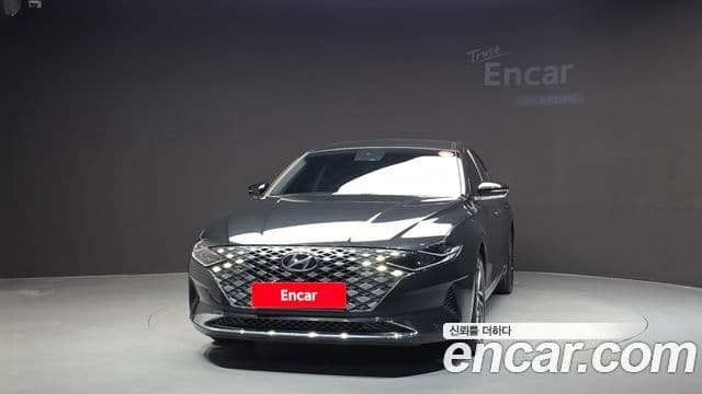 Grandeur 2.5