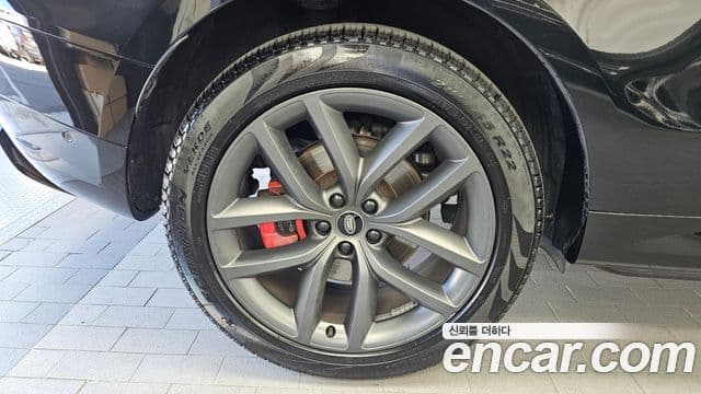 Range Rover Sport D300 HSE Dynamic