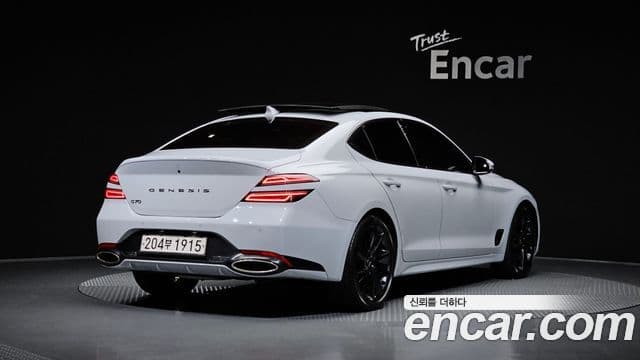 G70 Benzină 2.0T 2WD