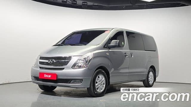 Grand Starex 3 locuri Van