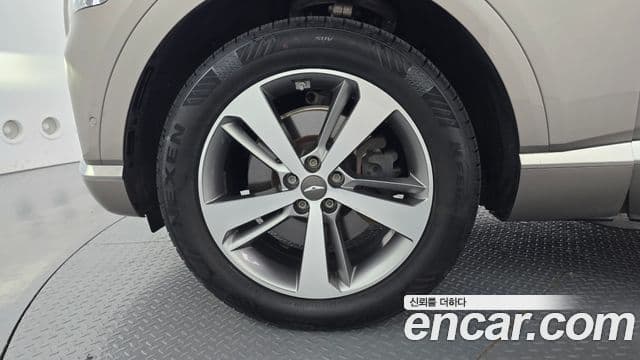 GV80 3.0 Motorină AWD