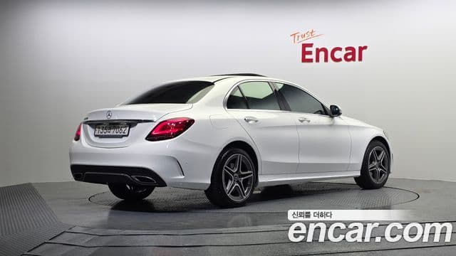 Clasa C C200 AMG Line