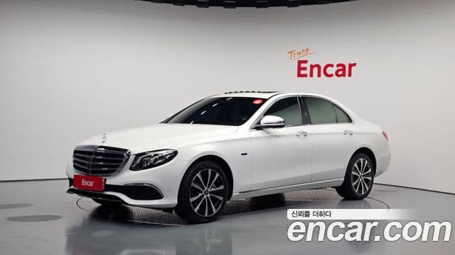 Clasa E E300e 4MATIC Exclusive