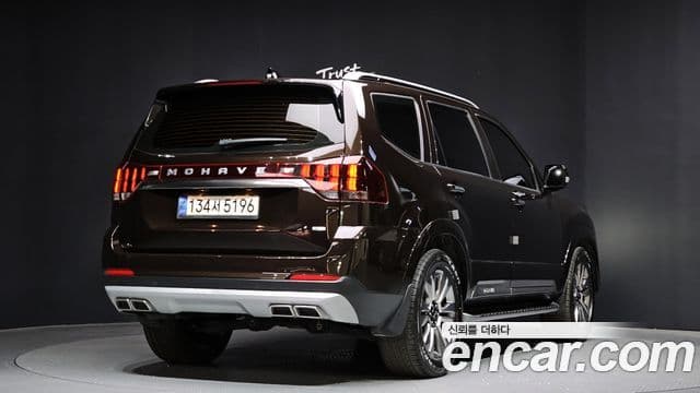 Mohave The Master Motorină 3.0 4WD 6 locuri