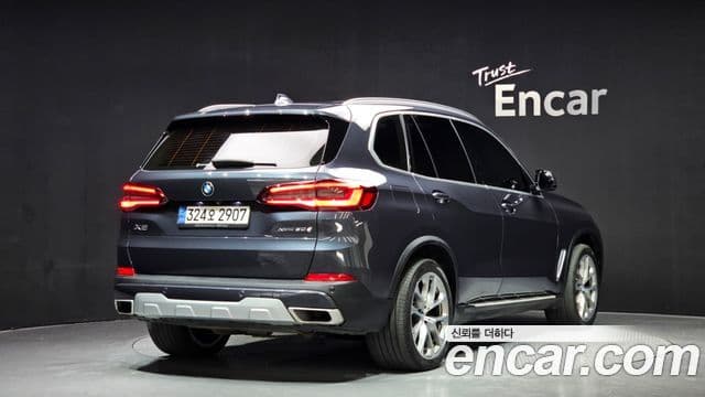 X5 xDrive 30d xLine