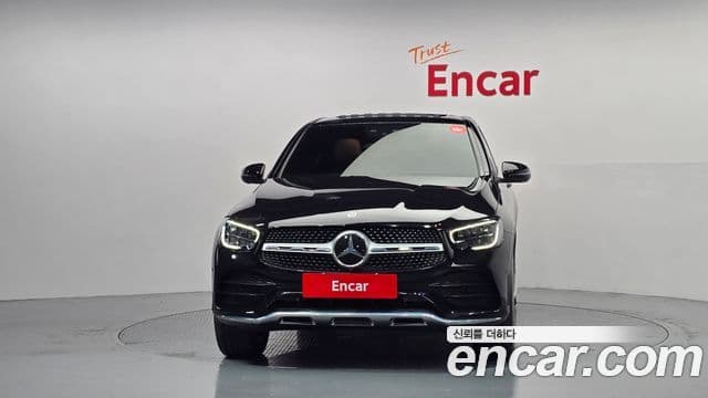 Clasa GLC GLC300e 4MATIC Coupé