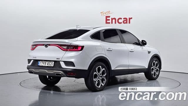 XM3 1.3 TCe RE Signature