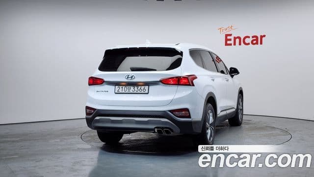 Santa Fe Motorină 2.0 2WD