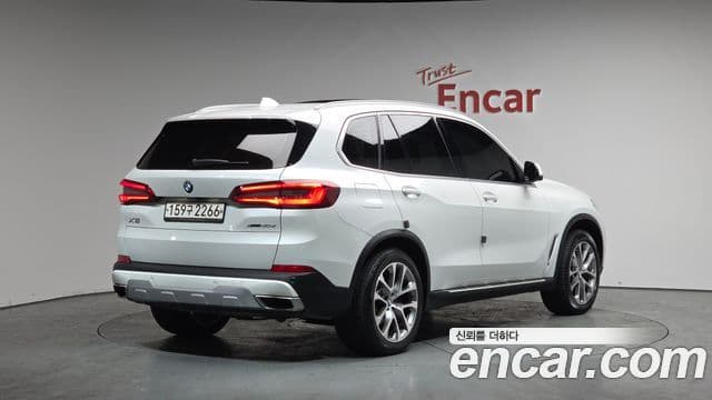 X5 xDrive 30d xLine