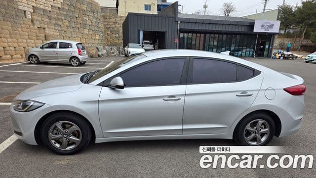 Avante 1.6 GDI Smart
