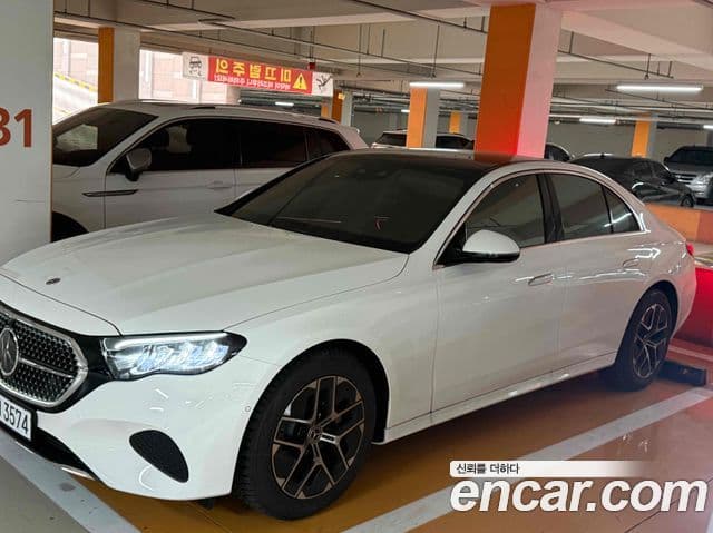 Clasa E E200 Avantgarde