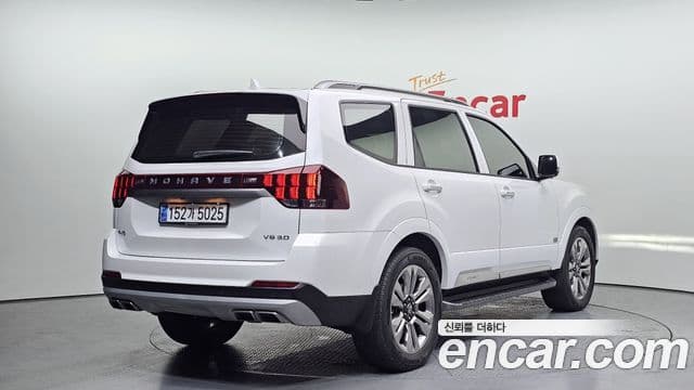Mohave The Master Motorină 3.0 4WD 5 locuri