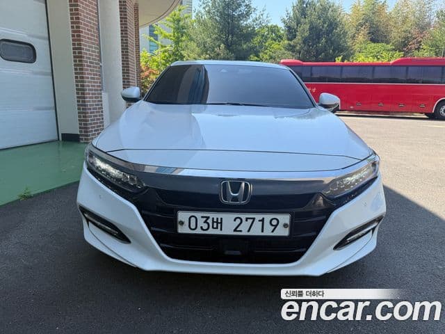 Accord 2.0 Hybrid Touring